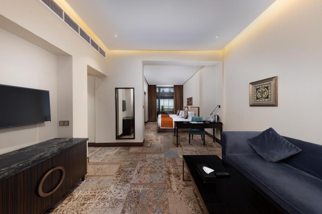 Warwick Al Khobar Hotel Exterior foto